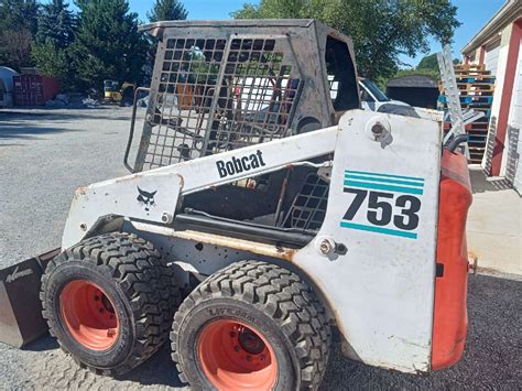 skid steer 753 dies out